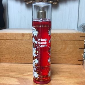 NWT Bath & Body Works 8 oz Fine Fragrance Mist in Winter Candy Apple